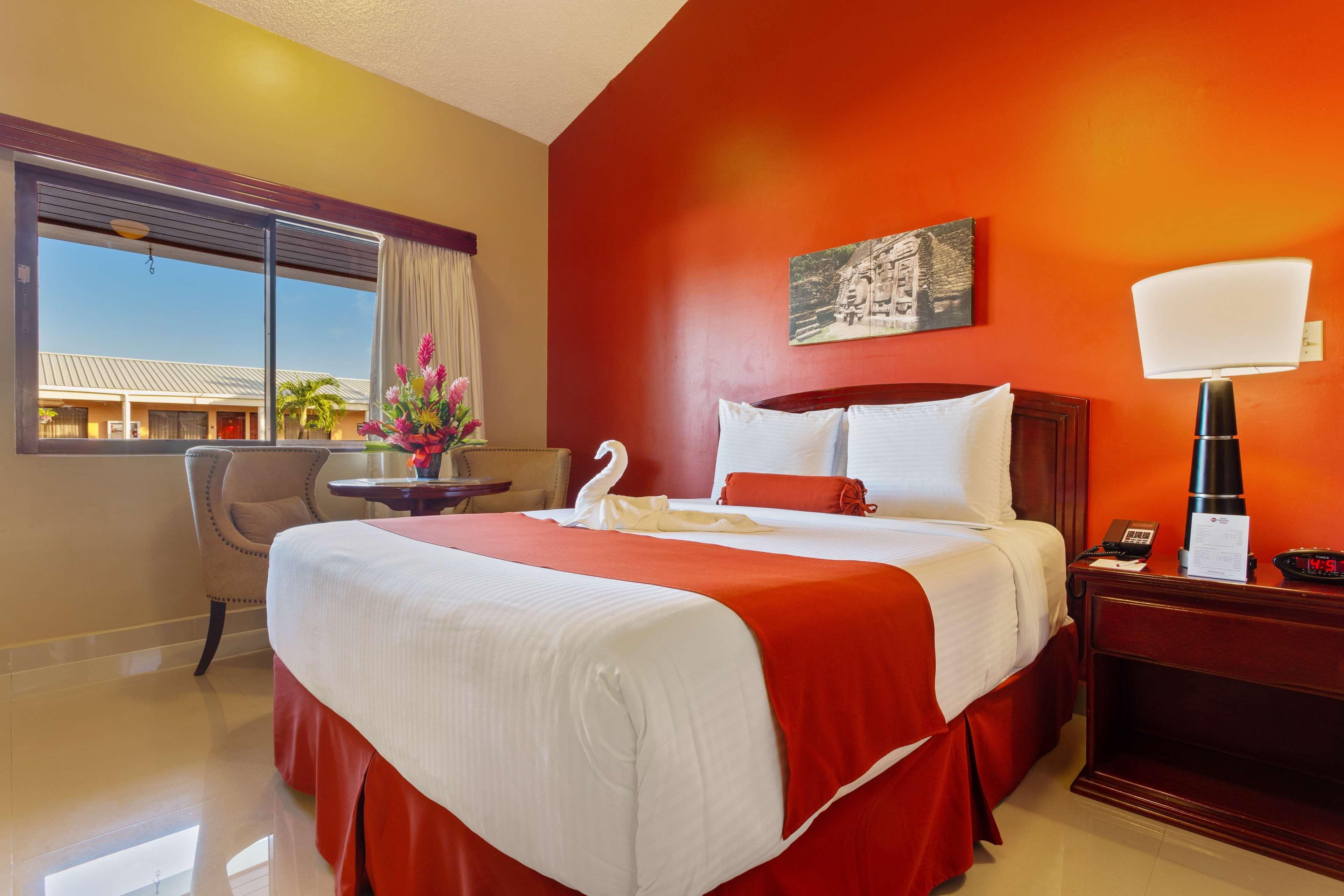 Best Western Plus Belize Biltmore Plaza Беліз Екстер'єр фото