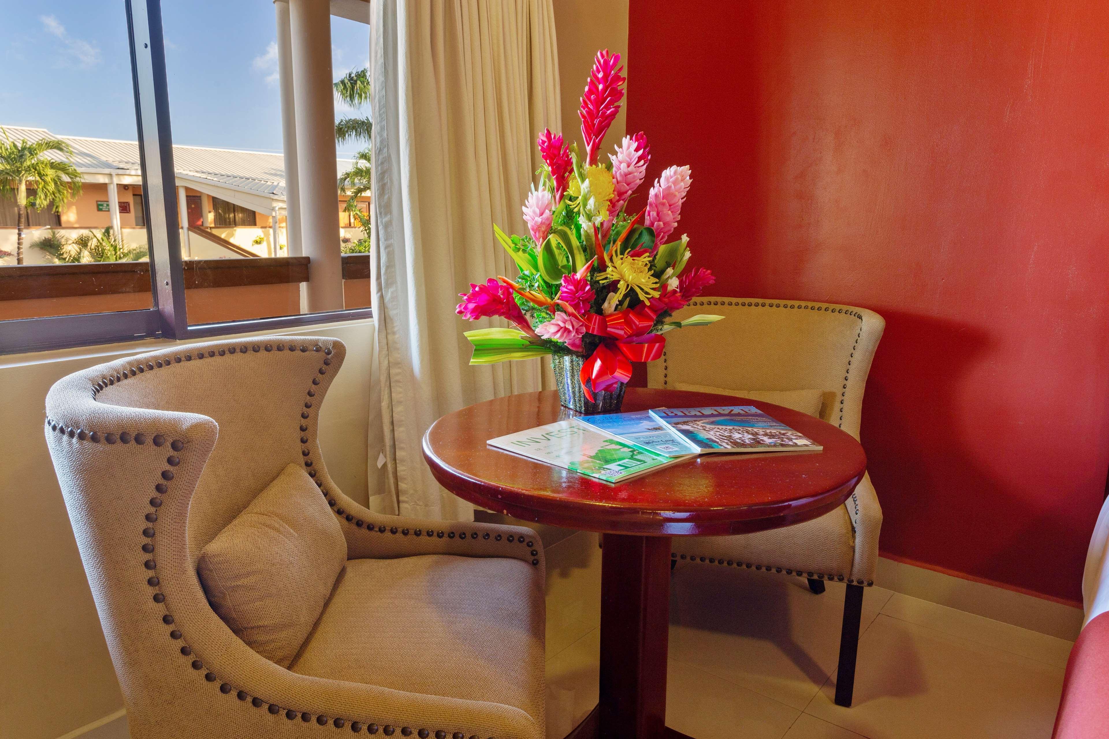 Best Western Plus Belize Biltmore Plaza Беліз Екстер'єр фото