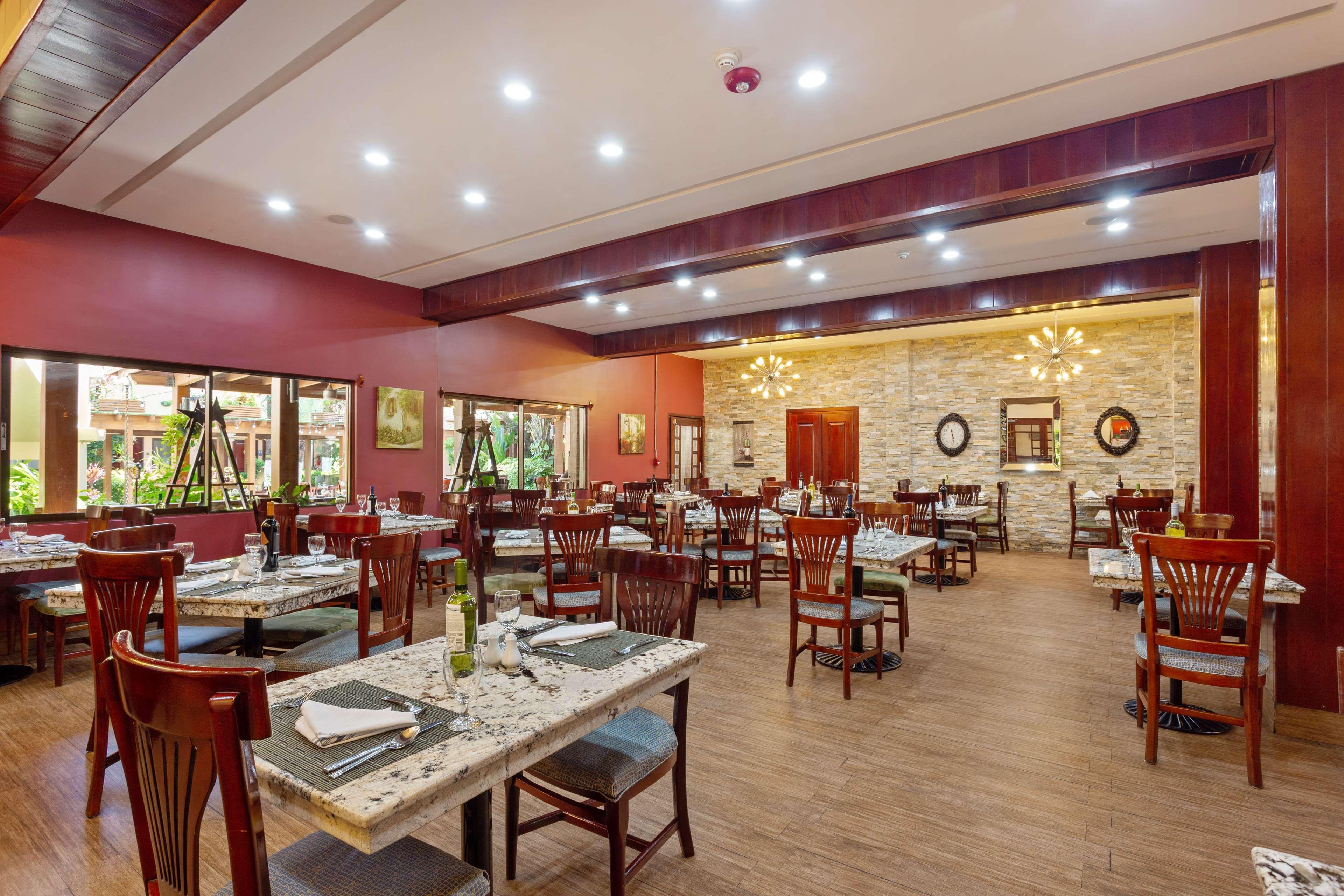 Best Western Plus Belize Biltmore Plaza Беліз Екстер'єр фото