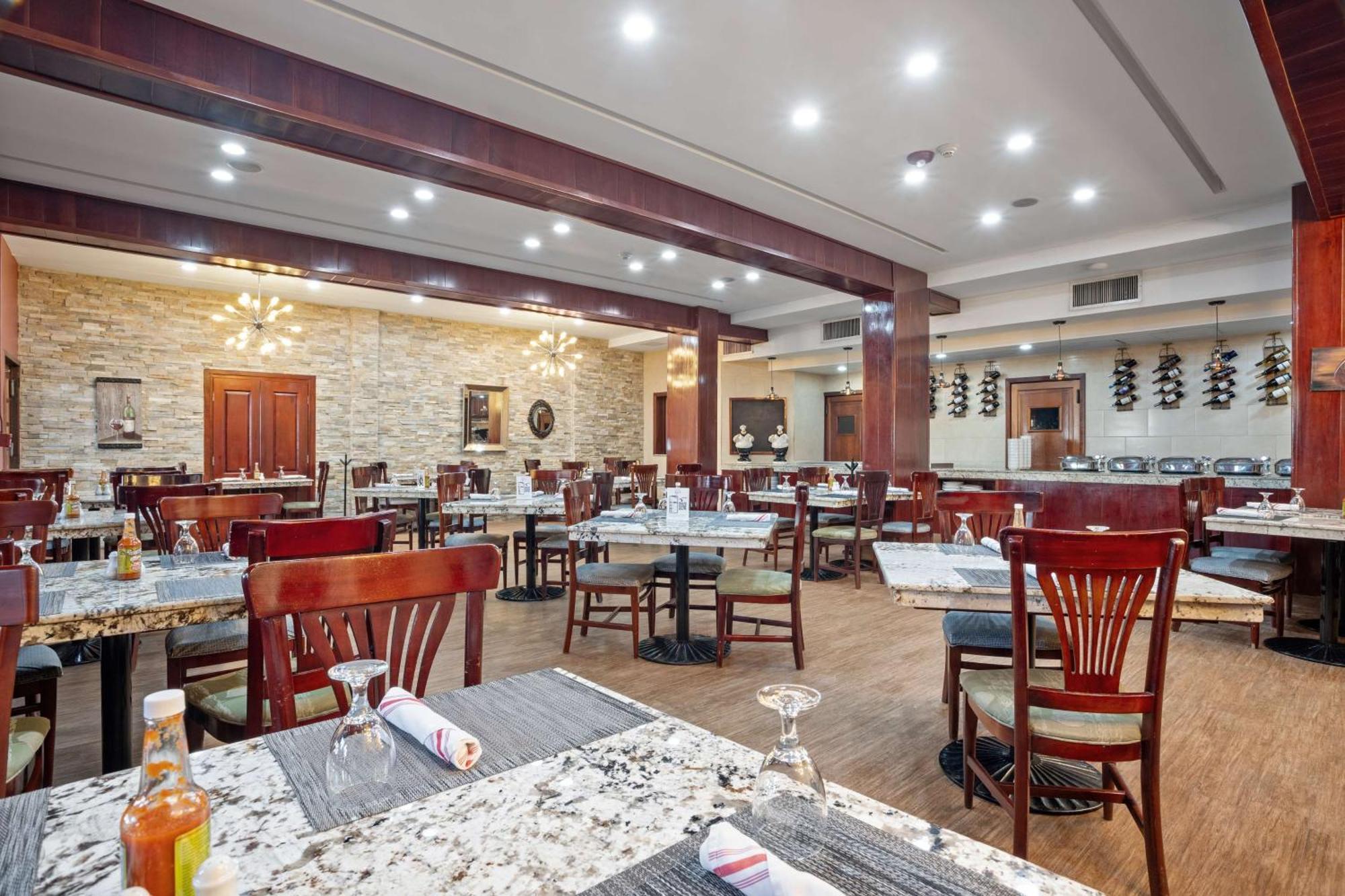 Best Western Plus Belize Biltmore Plaza Беліз Екстер'єр фото