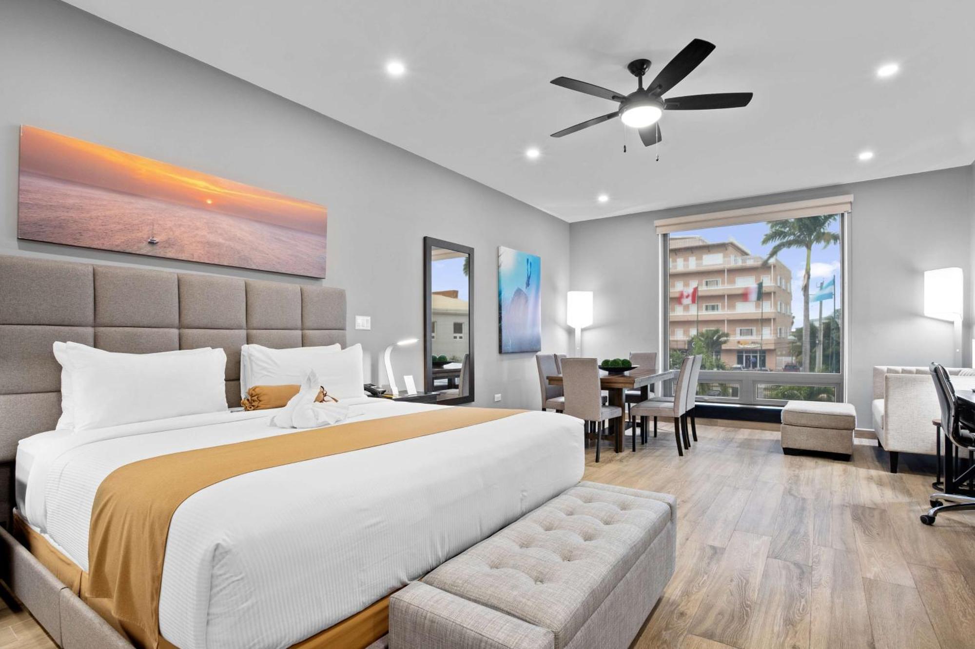 Best Western Plus Belize Biltmore Plaza Беліз Екстер'єр фото